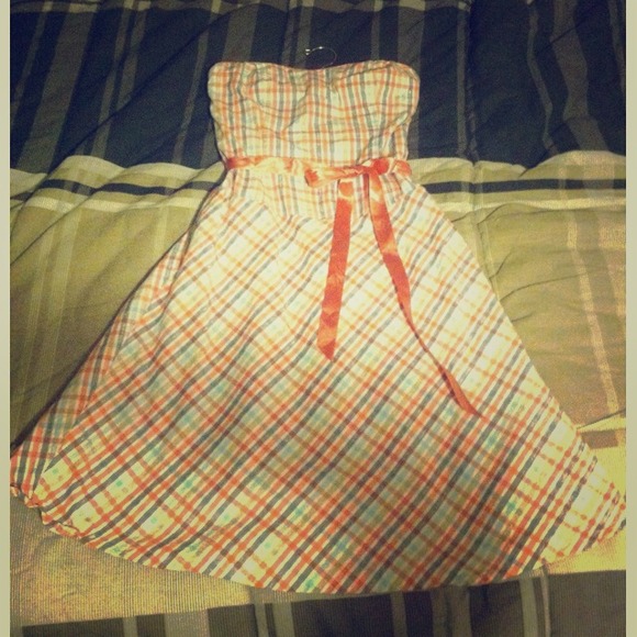 Strapless Duckhead brand tea length dress - Picture 1 of 3