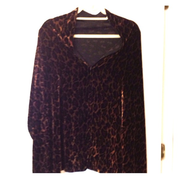 NEW leopard velvet puncho