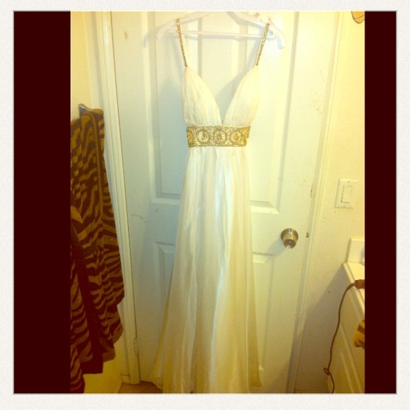 Goddess formal dress