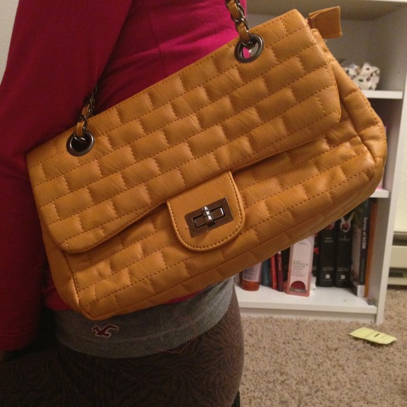 Shoulder bag - Picture 2 of 3