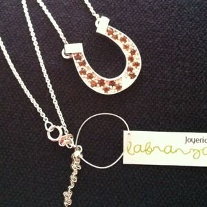 Neckless