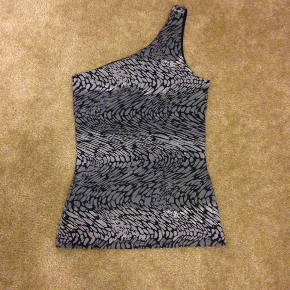 🚫Trade🚫One shoulder bra top | NEW | Express