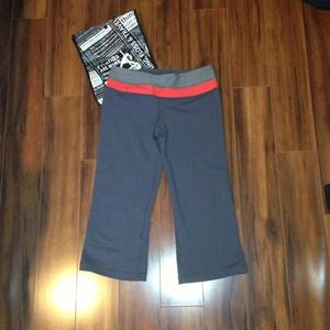 Lululemon Reversible Crops