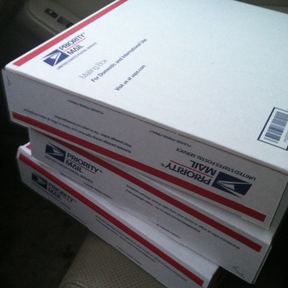 ***I have a package with your name on it.📬📦