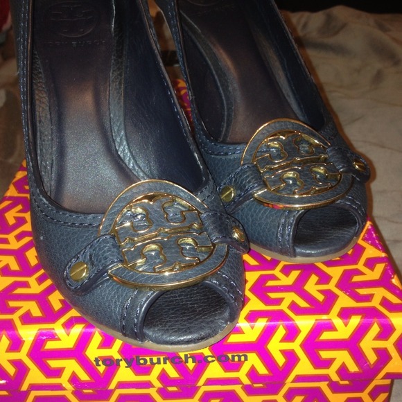 Tory Burch Shoes - Tory Burch navy and gold Amanda wedges authentic!