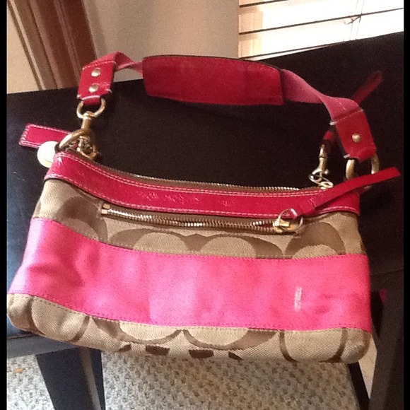 Authentic coach legacy purse
