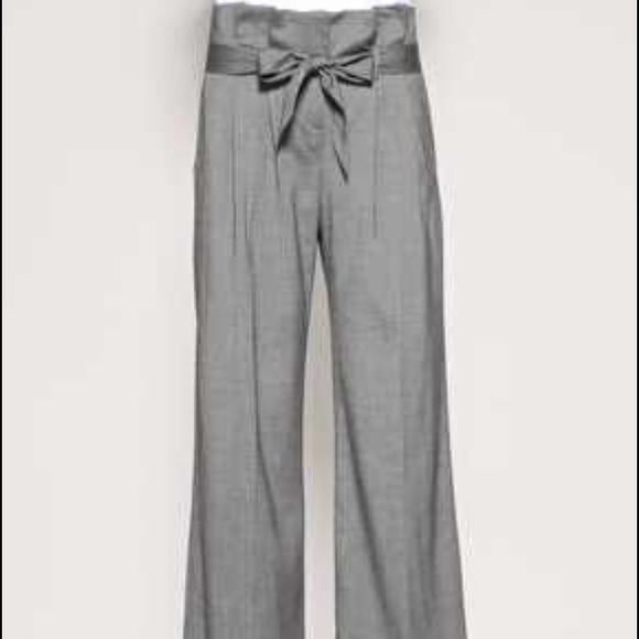 👉LOOKING for these paperbag trousers👆