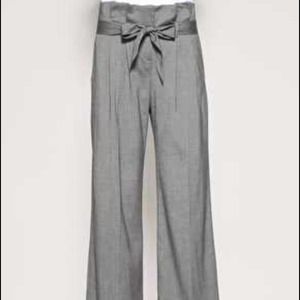 👉LOOKING for these paperbag trousers👆