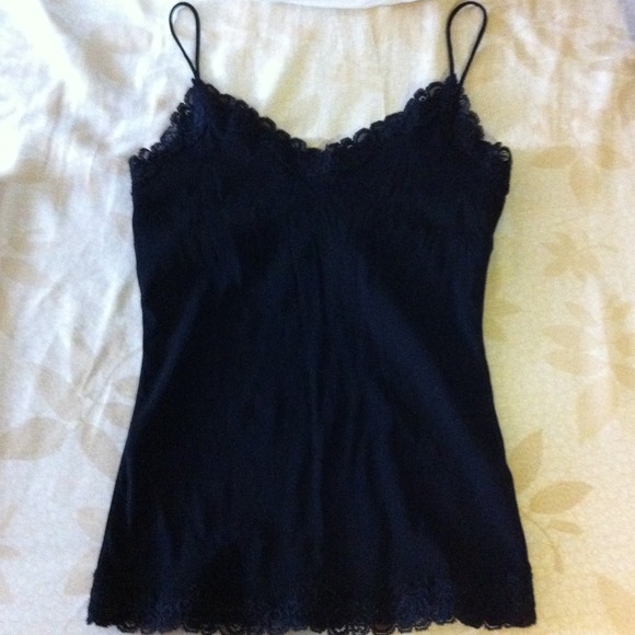 Lacy top - Picture 2 of 2