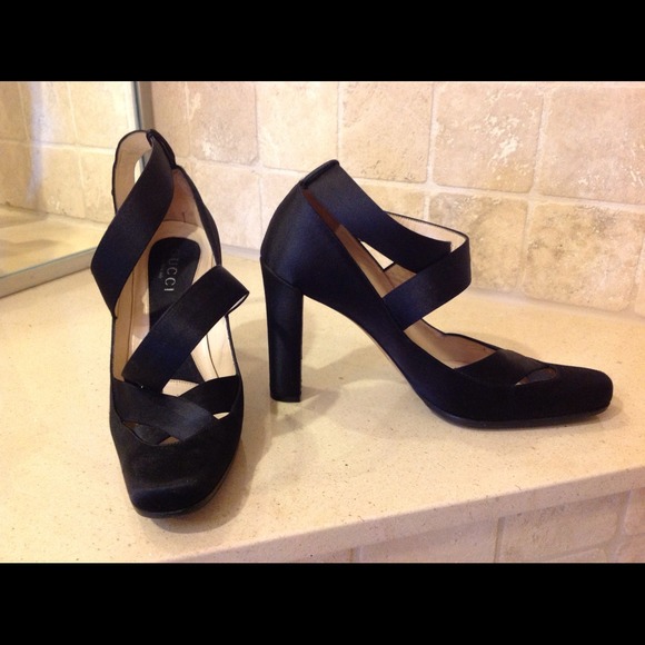 Gucci Black Heels  9 1/2