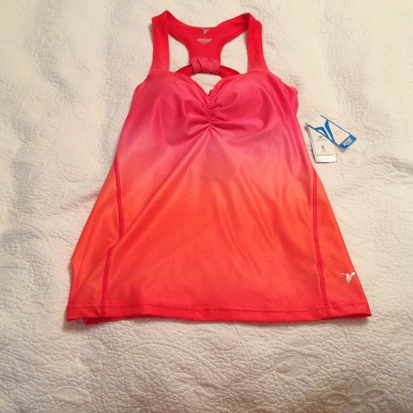 SOLD Old navy Active work out top