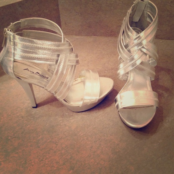 REDUCED! Sassy Silver heels
