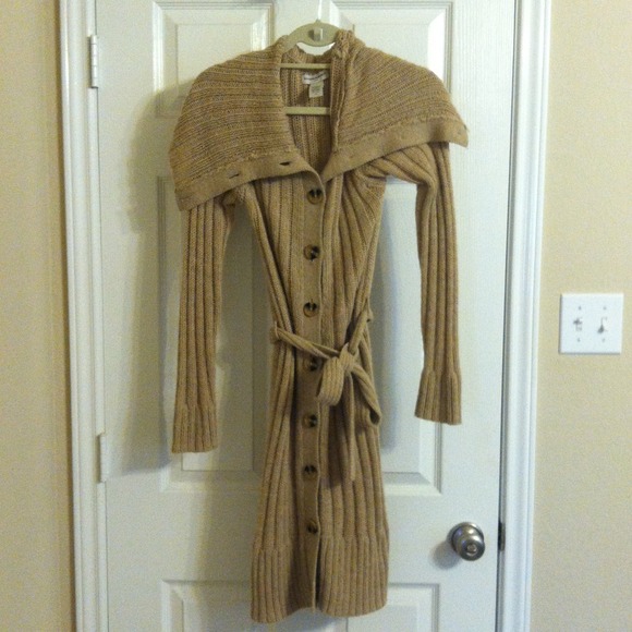 Banana Republic camel-colored sweater coat