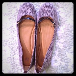 Gap brown and beige flats- just like new!
