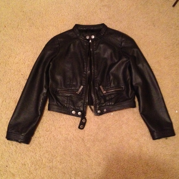 Girls Leather Look Jacket!!