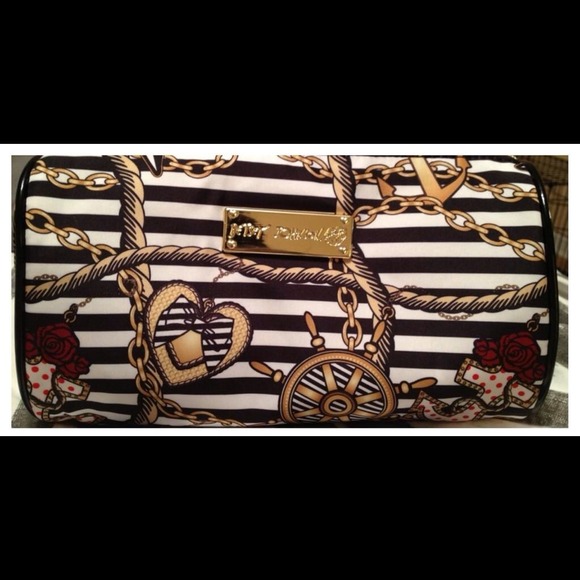 Betsey Johnson large makeup bag - Picture 1 of 1