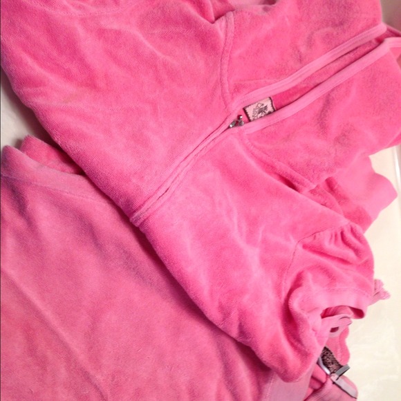Pink Juicy Couture Terry Cloth Capri Sweat Suit