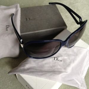Dior Navy blue frame sunglasses