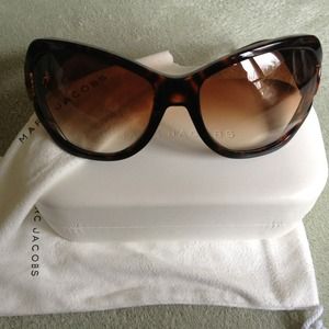 Marc Jacobs sunglasses