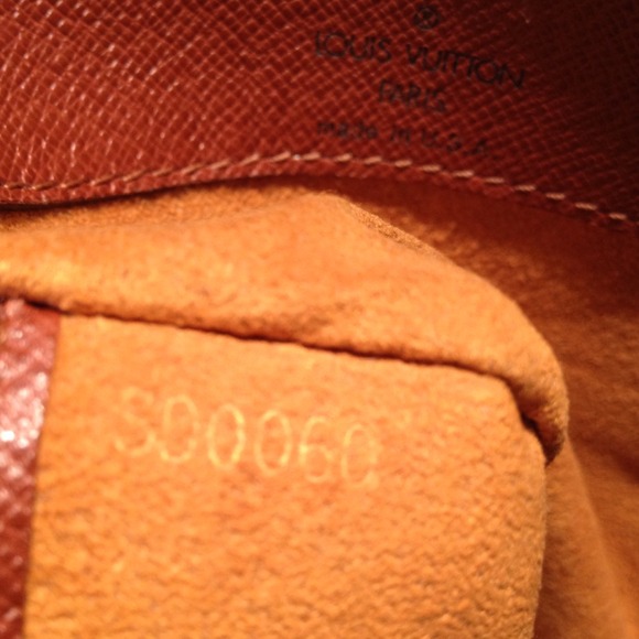 REDUCED Authentic Louis Vuitton Musette Salsa Bag - Picture 2 of 4