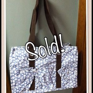 ******SOLD***** Thirty-One organizing utility tote