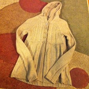 @Bethiebucc - Baby doll button up hooded sweater