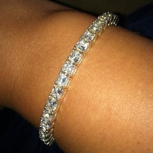 💥Bundled for amber💥 Silpada cz bracelet