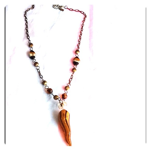 UNIQUE NECKLACE WITH GLASS PENDANT - Picture 1 of 4