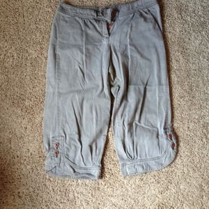 Anthropologie grey "peddler" capris
