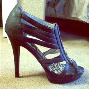 Women's Shoe Used Twice