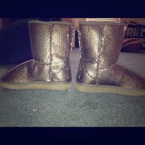 Ugg inspired Grey sparkle boots