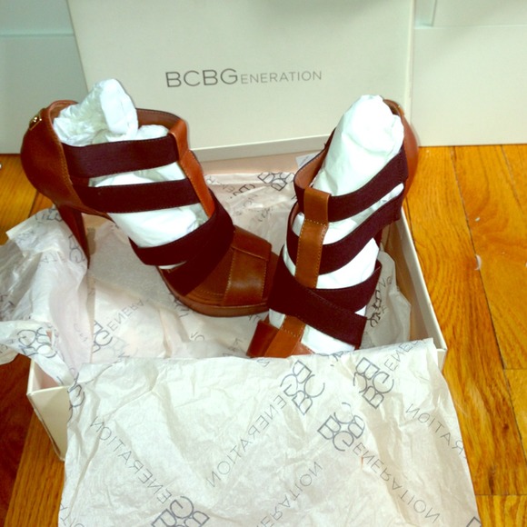 🚩REDUCED🚩BCBGeneration pumps 💁 🚩REDUCED🚩