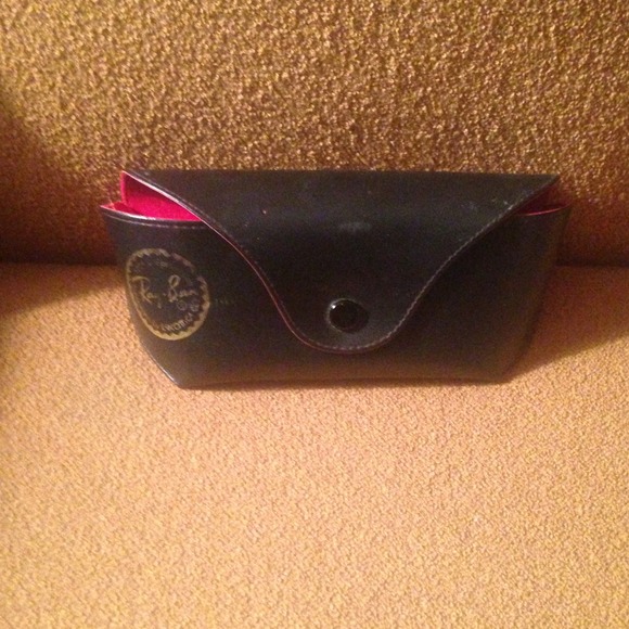 Ray Ban case