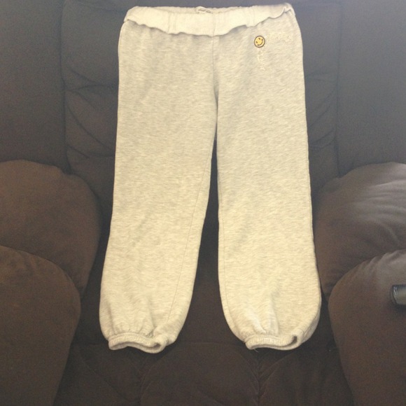 🚫Reserved🚫Cropped sweats and jean capris