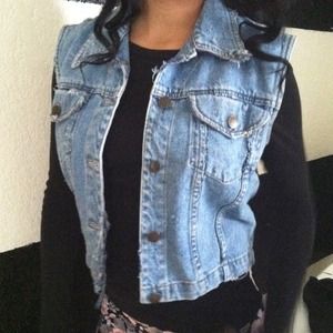 Great vintage vest🎀 bundle trade 🎀