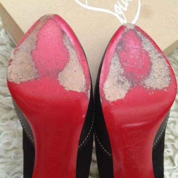 SOLD Louboutin platform heels - Picture 2 of 3