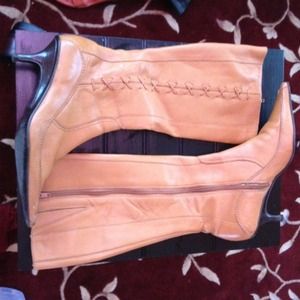 ⭕ Sold ❗Bronx camel boots