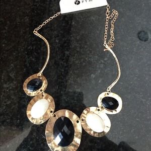 Neckless