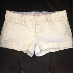 Khaki shorts | American Eagle