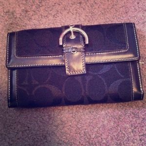 Coach wallet