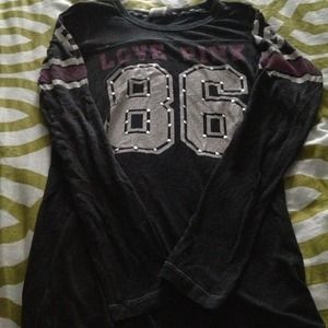 🚫🚫🚫sold🚫🚫🚫Victoria's Secret Pink LS tee