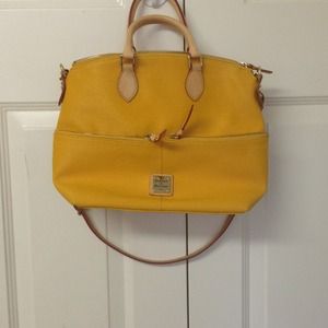AUTHENTIC DOONEY&BOURKE BAG