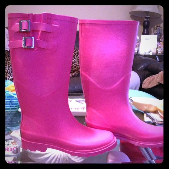 Chooka rain boots!! brand new