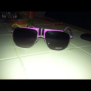 Brand new light purple sunglasses