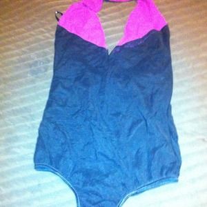 Bebe! Club tropicana!!