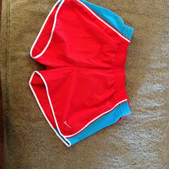 SOLD!!!   Nike shorts