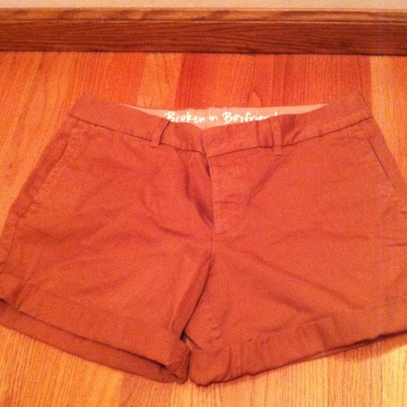 Broken in boyfriend shorts x2