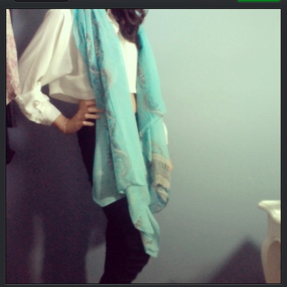 Brand new blue pastel skull scarf!