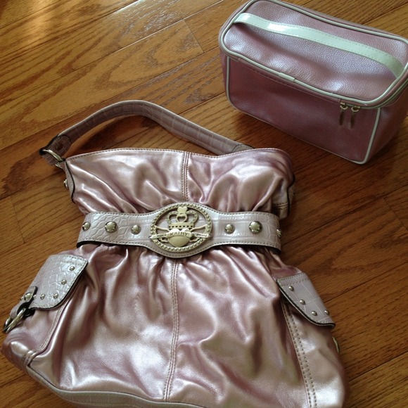 Pale Pink Purse👛 w/ makeup bag