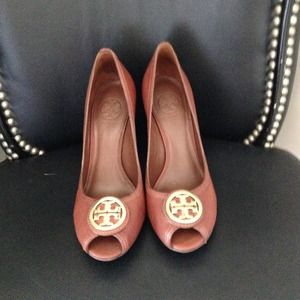 Tory Burch Sophie Wedge Pumps